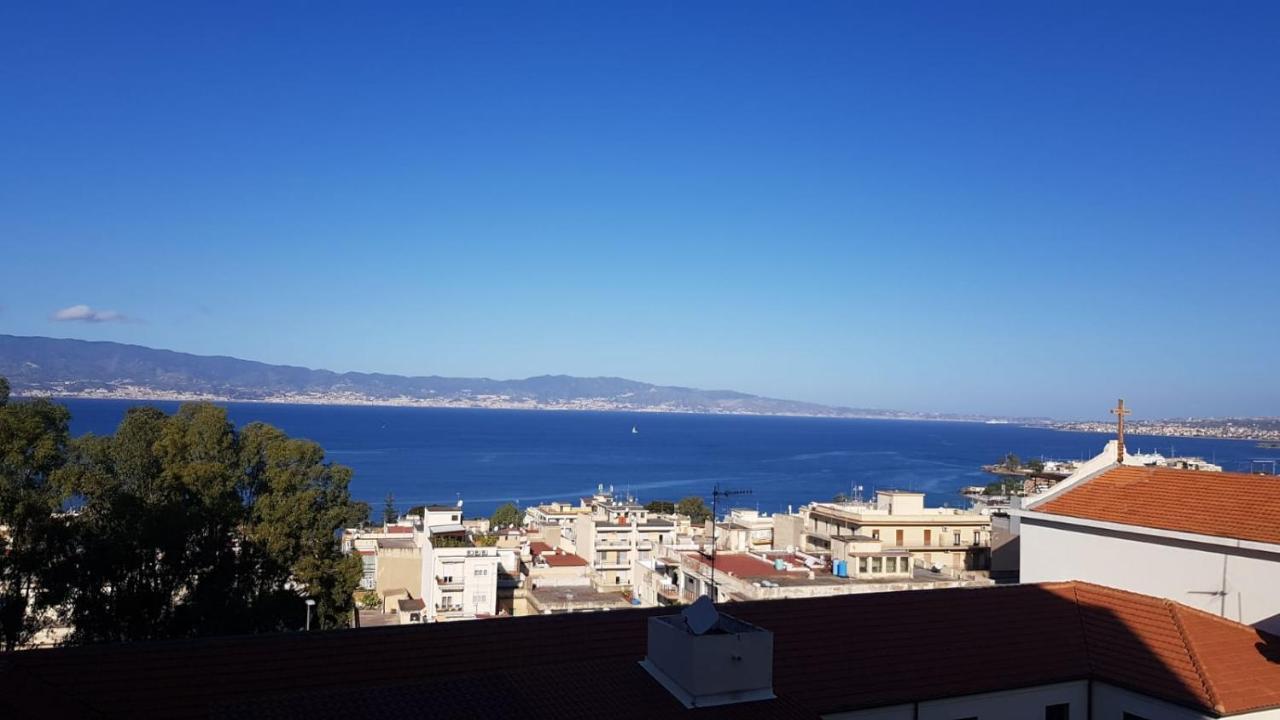 Vista Mare Rooms Reggio Calabria Exterior photo
